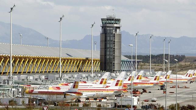 Iberia responde a la huelga de pilotos y recorta un 20% su sueldo
