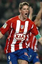 Fernando Torres asusta al Barcelona