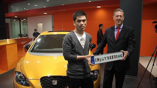 A los chinos les gusta el Seat León Cupra, alias el «Cañoncito Español»