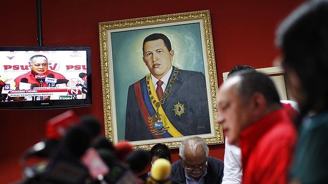 Chávez acalla los rumores: «¡Si supieran la sopa de pescado que tomé en el almuerzo!»