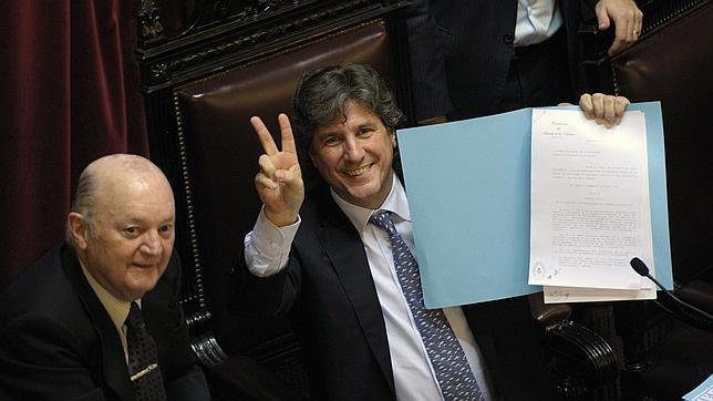 El Senado da luz verde a la expropiación de YPF a Repsol