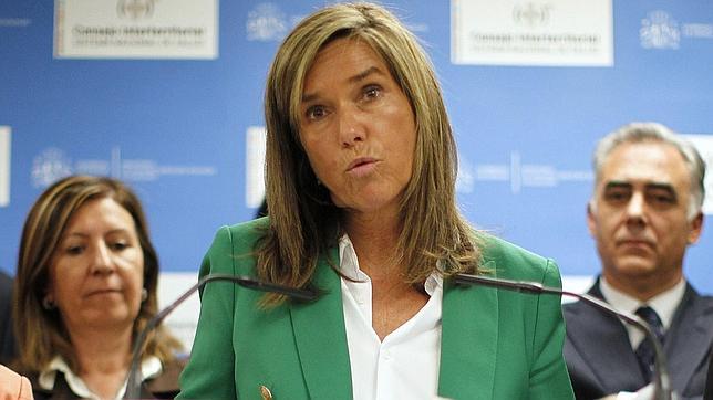 La ministra Ana Mato afirma que «no se puede entender Cataluña sin España»