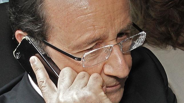 Los primeros sondeos avanzan una victoria de Hollande