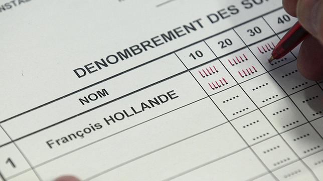 La abstención en Francia sube casi cuatro puntos con respecto al 2007