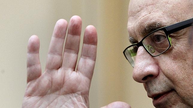 El Gobierno sopesa una rebaja de cotizaciones sociales de hasta dos puntos