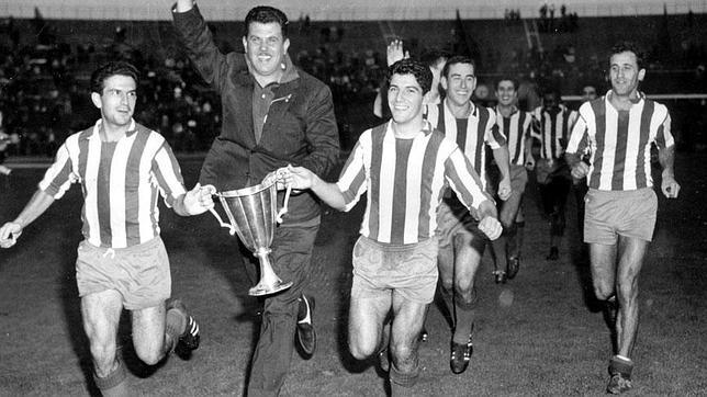 El Atlético besa la gloria europea por cuarta vez