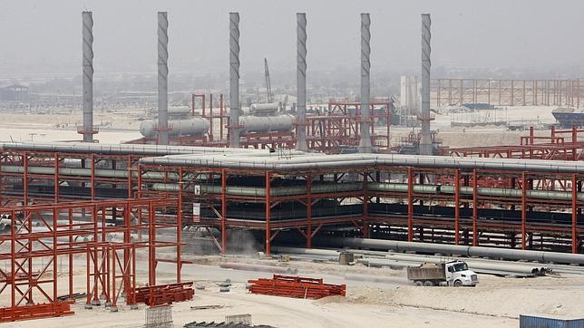 Irán recurre a la privatización del petróleo para burlar el embargo