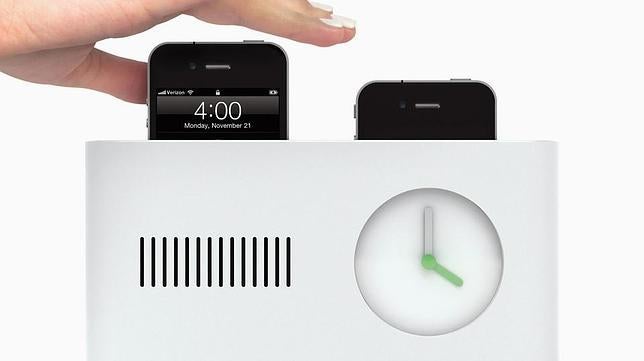 La alarma-tostadora que expulsa tu iPhone cuando llega la hora