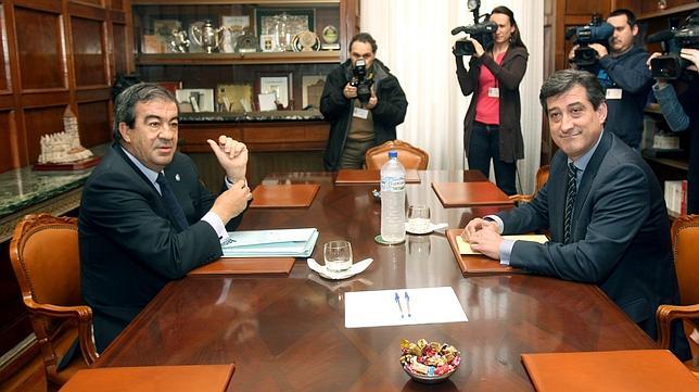 Cascos ofrece a UPyD un puesto en su Gobierno, pero Prendes lo rechaza