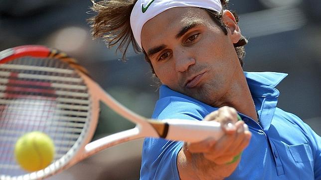 Federer cumple el trámite ante Berlocq