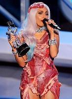 El segundo vestido de carne de Lady Gaga