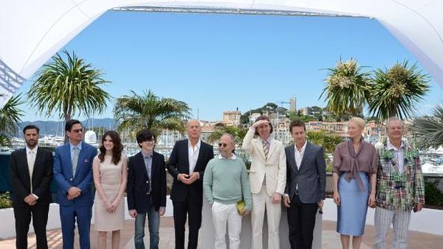 Bruce Willis, Edward Norton y Bill Murray hacen piña en «Moonrise Kingdom»