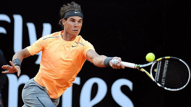 Solvente debut de Nadal en Roma