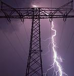 Los lugares en los que estarás más seguro si te cae un rayo