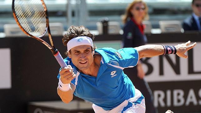 Ferrer avanza a cuartos tras derrotar a Simon