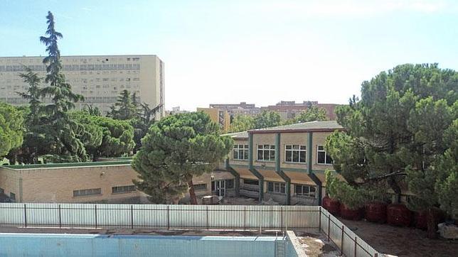 Ciudad Lineal, ciudad seca: 250.000 vecinos sin piscina desde hace cinco años