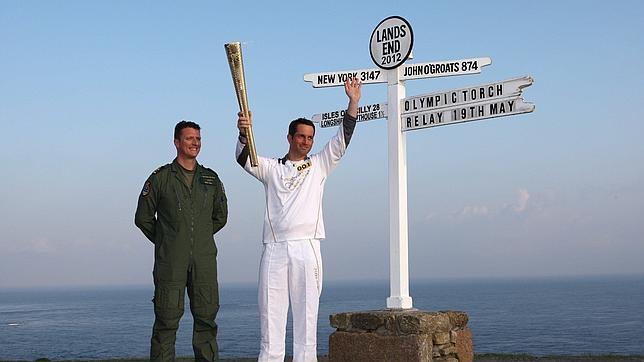 La llama olímpica inicia su recorrido por Reino Unido