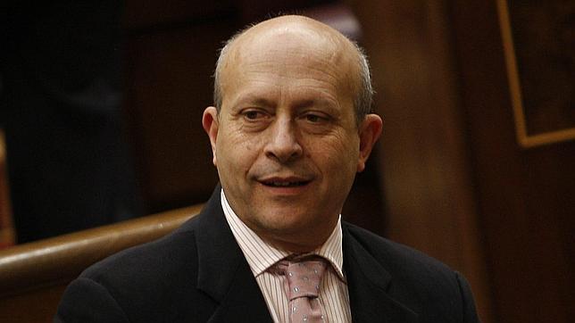 Wert acusa a los sindicatos de distorsionar el contenido de los ajustes en Educación