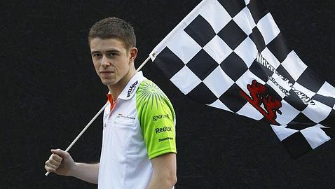 Mercedes echa el ojo a Di Resta por si Schumacher lo deja