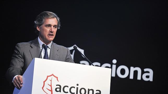 Entrecanales cree prioritario «despejar la incógnita» sobre el crecimiento de las renovables