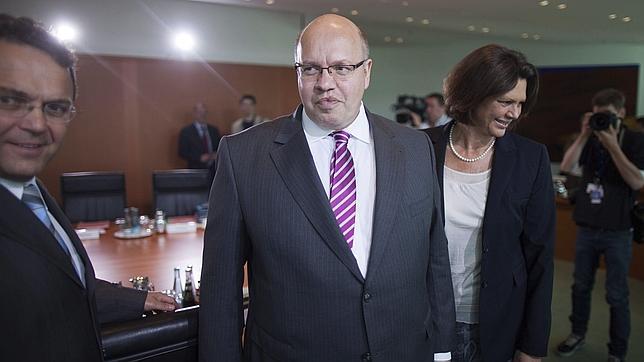 Grecia es «un pozo sin fondo», según el ministro de Interior de Alemania