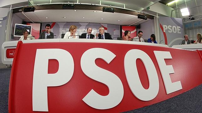 Rubalcaba replica a Rajoy que las comparecencias sobre Bankia tienen que ser «a puerta abierta»