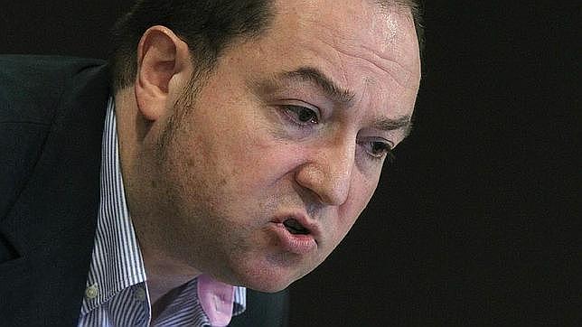 Batasuna justifica que los etarras lleven armas por «protección personal»