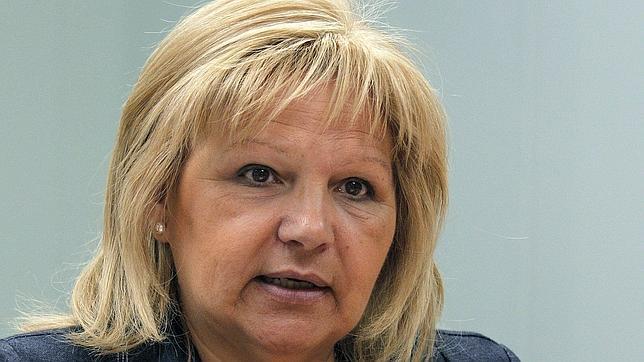 La AVT, «defraudada», anuncia una campaña contra el plan de reinserción de etarras