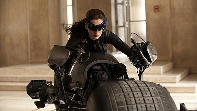 Anne Hathaway se sintió«enferma y con náuseas» como Catwoman