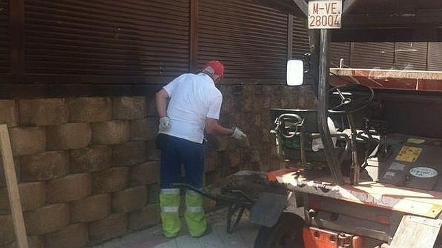 La vicealcaldesa de Fuenlabrada utiliza a un funcionario para reformar su chalé