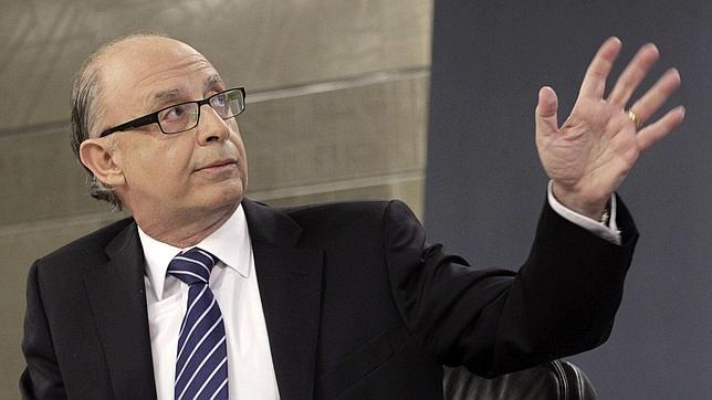 En directo: Montoro garantiza la solvencia de la economía española