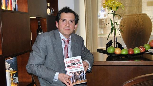 «Hay que contar los problemas de los hijos, no basta con culparse»