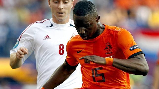 El holandés Willems se convierte en el jugador más joven en debutar en una Eurocopa