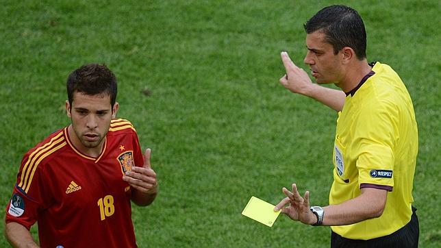 Eurocopa 2012: Alarma en los laterales