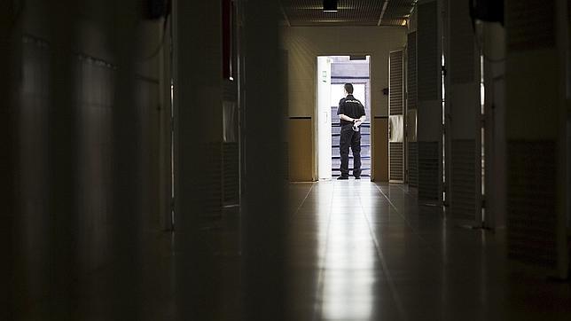 Un CIE «no es un centro penitenciario»