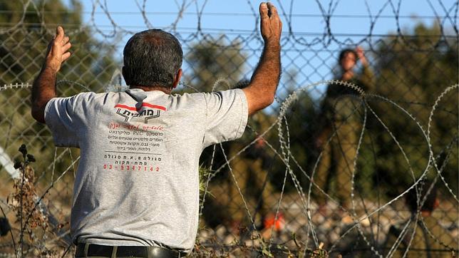 Israel expulsó a 240.000 palestinos de Gaza y Cisjordania en 27 años