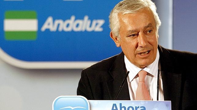 Martínez-Pujalte le abre la puerta del Gobierno a Arenas