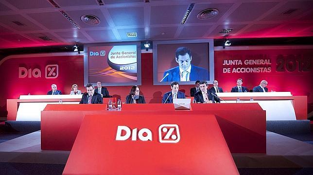 Grupo Dia abrirá otros cien supermercados en España