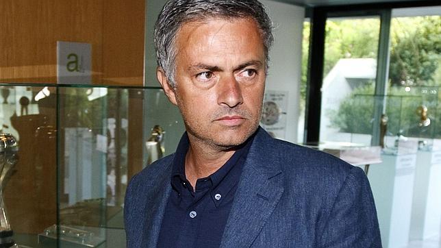Mourinho apunta a la Liga de Campeones como principal objetivo del próximo año