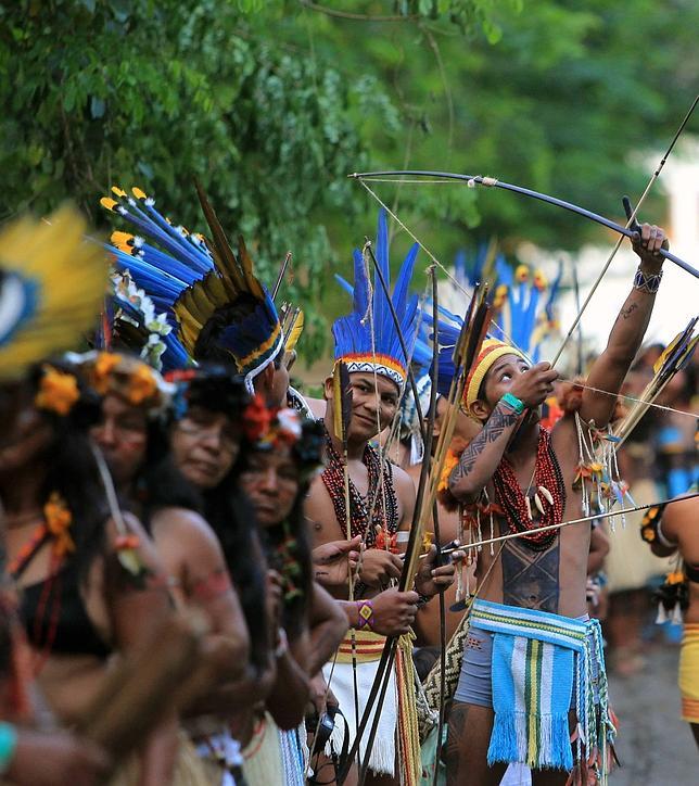 Más de 100 academias de Ciencias piden consumir menos para salvar el planeta