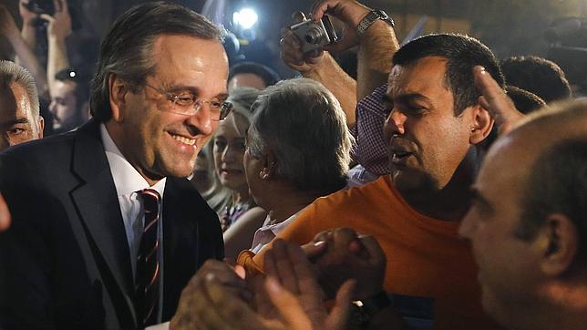 Samarás: «Los griegos han votado estar en el euro»