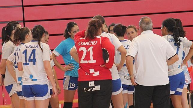 Nuevo golpe al deporte femenino: el Elda prestigio abandona la élite del balonmano