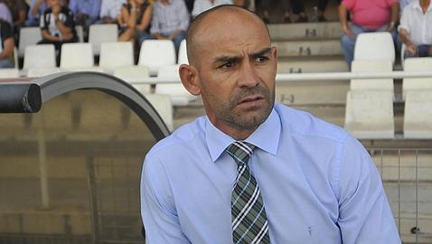 Paco Jémez firma con el Rayo Vallecano