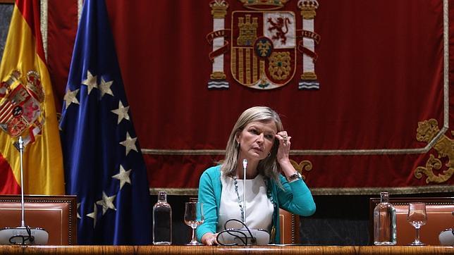 El CGPJ entiende que Dívar debía haberse explicado antes y mejor para evitar las dudas