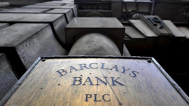 Moody's rebajará de forma inminente la calificación de la banca española