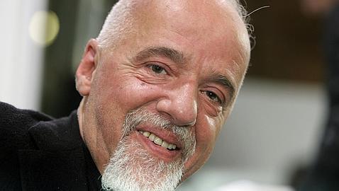Paulo Coelho, J.K. Rowling y Ken Follet son los escritores más felices