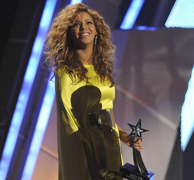 Beyoncé triunfa en los Premios BET