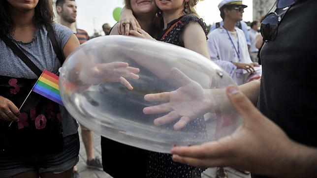 El 56% de los españoles prefieren a sus amigos como fuente de educación sexual