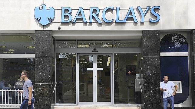 Moody's rebaja el rating de Barclays