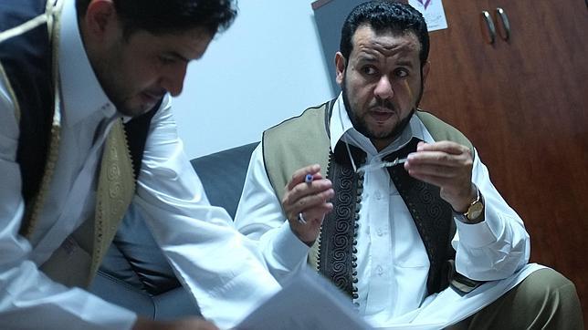 «Somos guerrilleros reconvertidos en constructores de una nueva Libia»